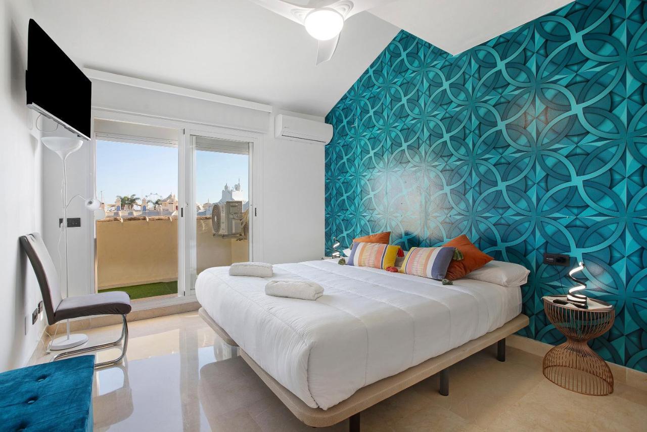 베날마데나코스타 Luxury In Puerto Marina 아파트 외부 사진