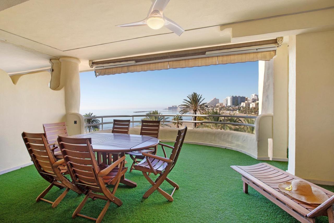 베날마데나코스타 Luxury In Puerto Marina 아파트 외부 사진